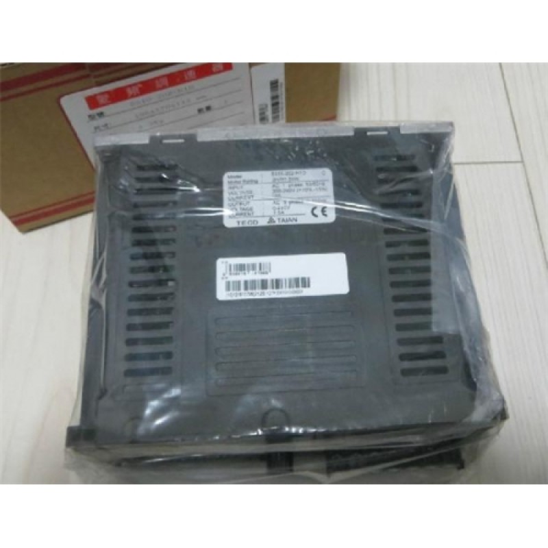 Single Phase 220V 7.5A 1.5KW 2HP TECO Inverter S310-202-H1D NEW