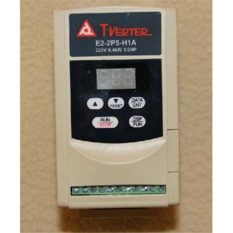 Single Phase 220V 2.3A 0.4KW 0.5HP TECO Inverter E2-2P5-H1A NEW