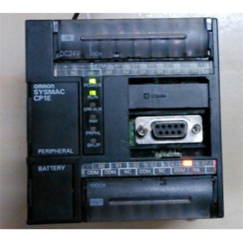 PLC Main Unit DC24V 12 DI 8 DO transistor  CP1E-N20DT-D  New