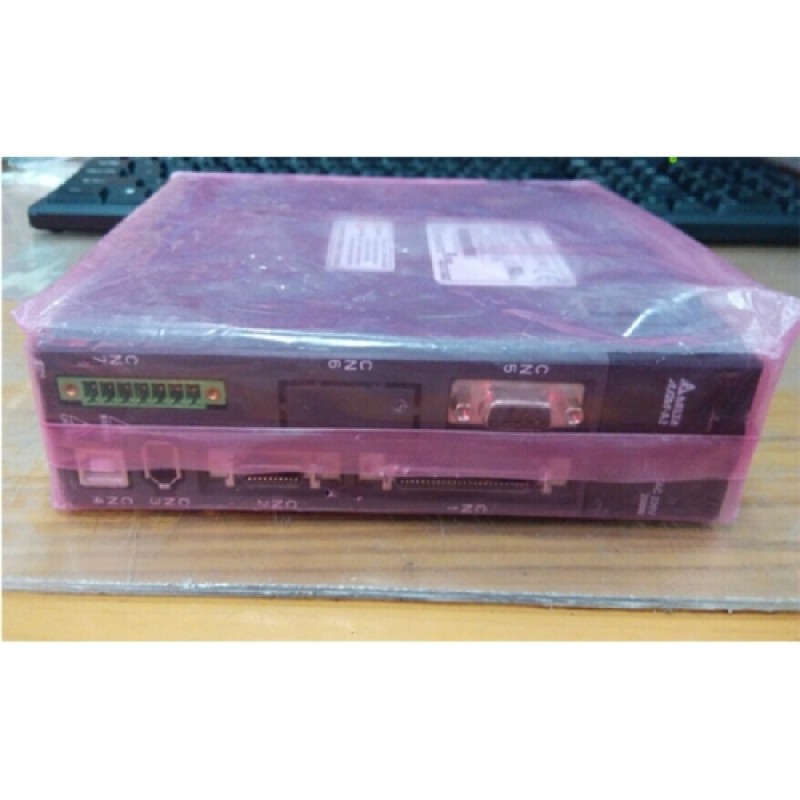 ECMA-C10602RS+ASD-A2-0221-U Delta 220V 200W 0.64NM 3000r/min 60mm AC Servo Motor Drive kits with 3M cable