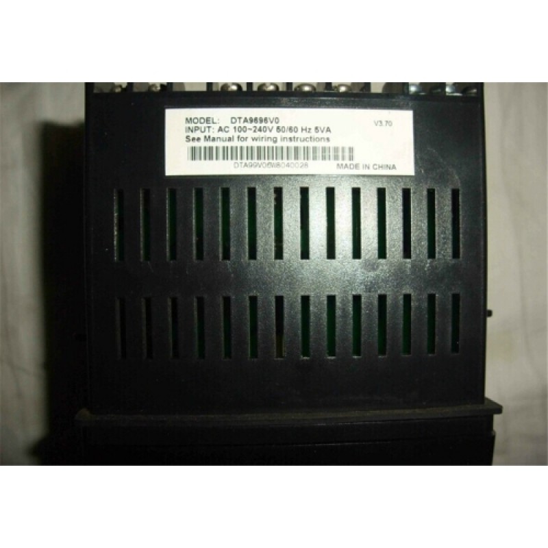 DTA9696V0 Delta Temperature Controller Input 100~240VAC output Pulse 14V New