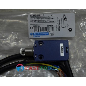 XCMD2102L1 Limit Switch 2 Pole 1NC+1NO Snap Action New