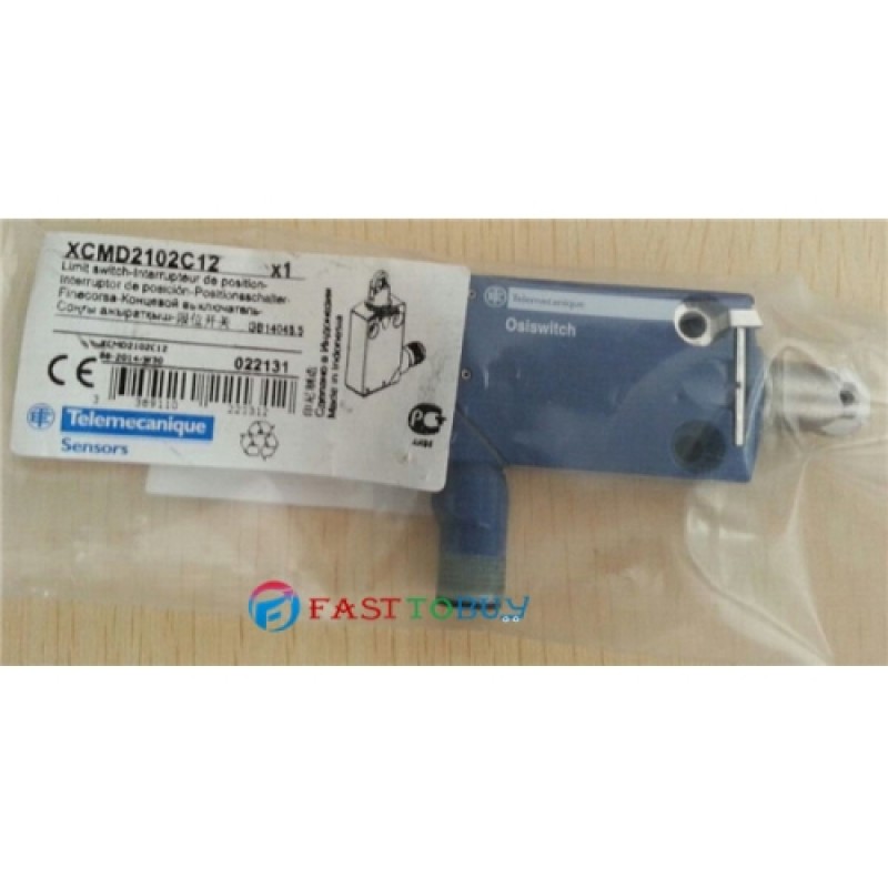 XCMD2102C12 Limit Switch 2 Pole NC+NO Snap Action New