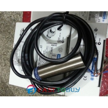 XS618B1NAL2 Proximity Switch 2M Cable New