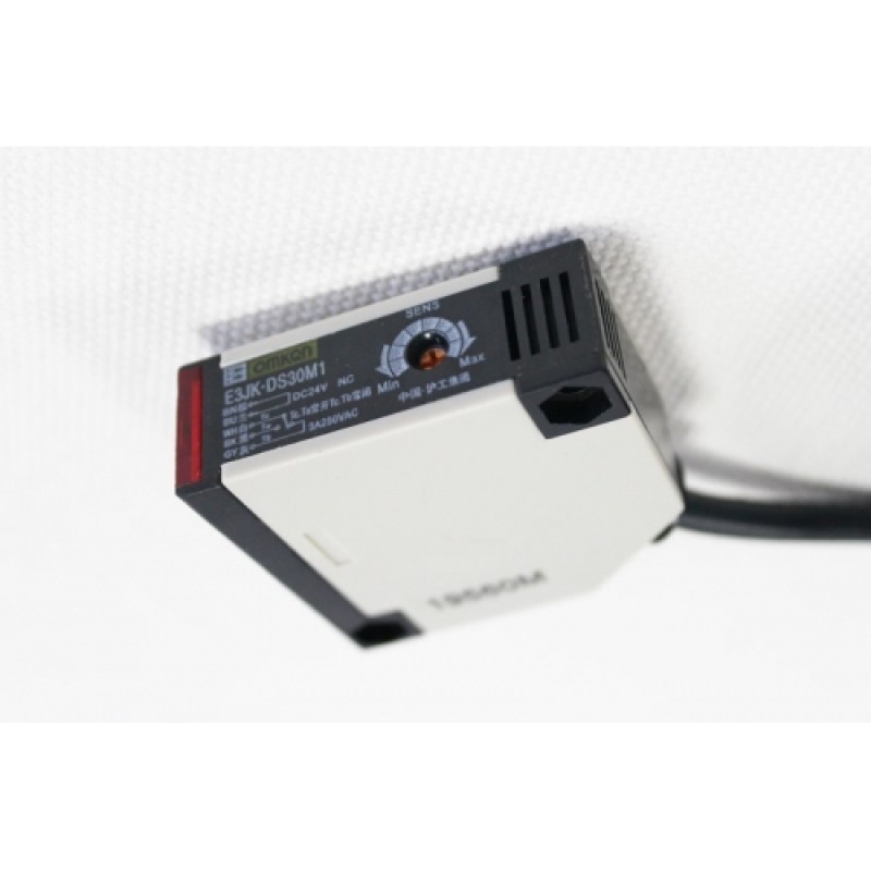 10PCS E3JK-DS30M1 30cm Photoelectric Switch Diffuse Reflection Sensor DC12~24V for Relay