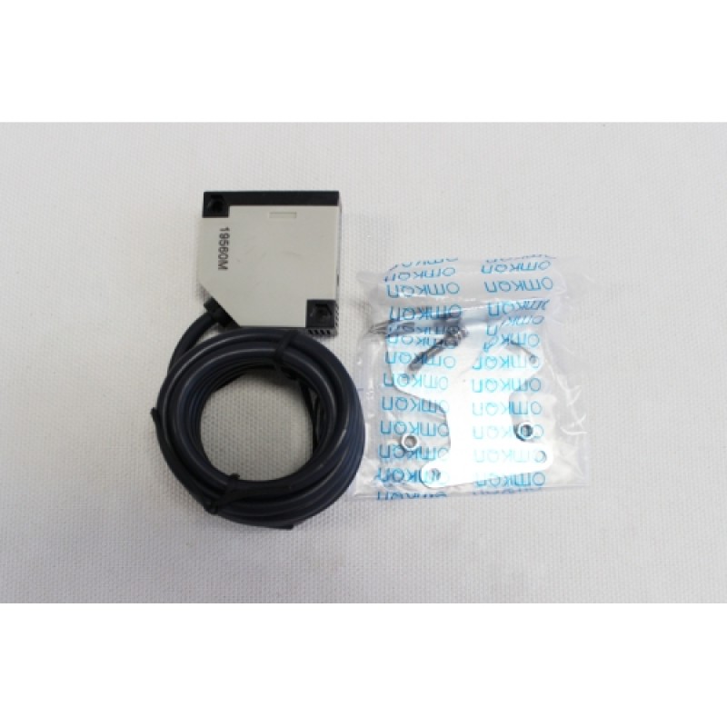 10PCS E3JK-DS30M2 30cm Photoelectric Switch Diffuse Reflection Sensor AC110~220V for Relay