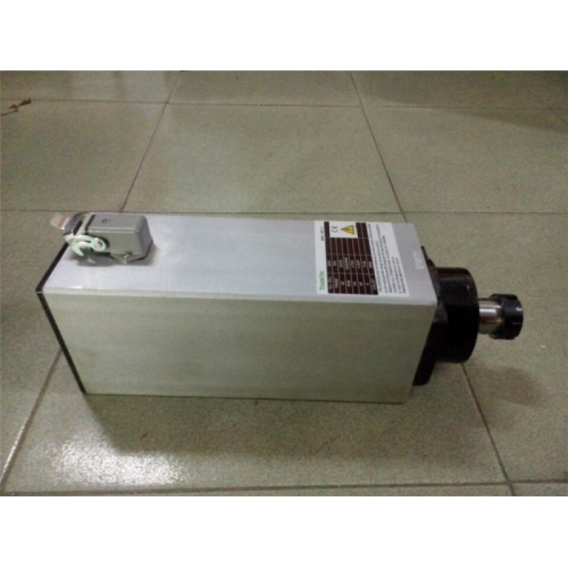 18000rpm 3.7KW 380V 7.8A 300Hz ER25 Air-cooled Square Spindle Motor MD65-18ZF-3.7 for Woodworking New