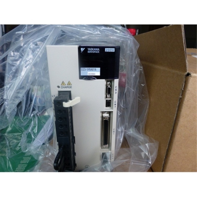 SGMJV-08A3E6S+SGDV-5R5A01A  YASKAWA   200V  750W  2.39NM  3000rpm AC Rotary Servomotor Drive Kit