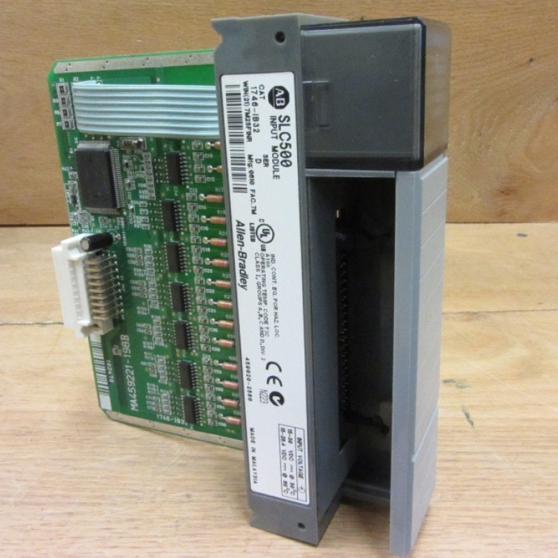 1746-IB32 Allen-Bradley PLC 1746 Digital DC Input Modules 15-30V DC Sink (source load) 32 Input New