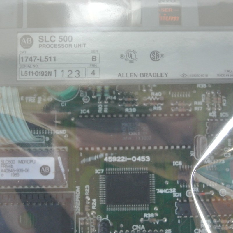 1747-L511 Allen-Bradley PLC SLC 5/01 Processor 960 I/O 480 local Analog I/O New
