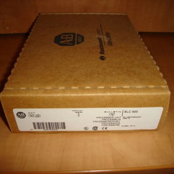 1747-L531 Allen-Bradley PLC SLC 5/03 Processor 4096 I/O 480 local Analog I/O New