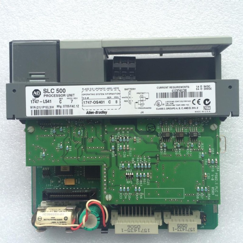 1747-L541 Allen-Bradley PLC SLC 5/04 Processor 4096 I/O 480 local Analog I/O New
