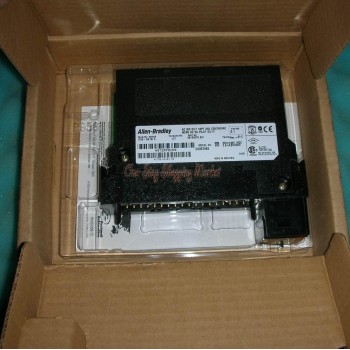 1756-OA16 Allen-Bradley PLC 16 Channel 74-265V AC Output Module(20 Pin) New