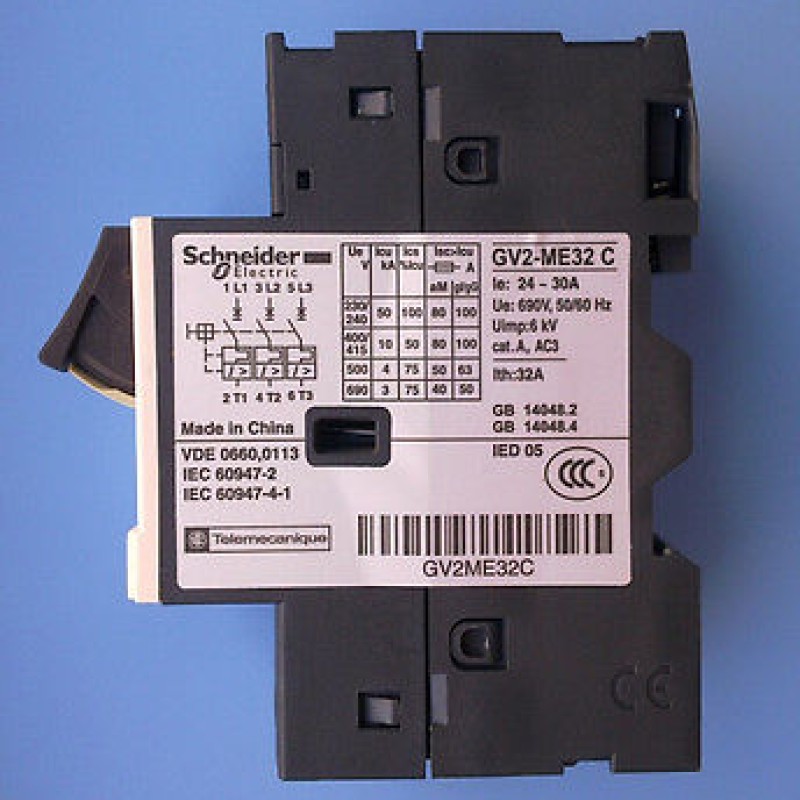 5pcs/Lot GV2ME32C Motor Ciruit Breaker 24-32A New