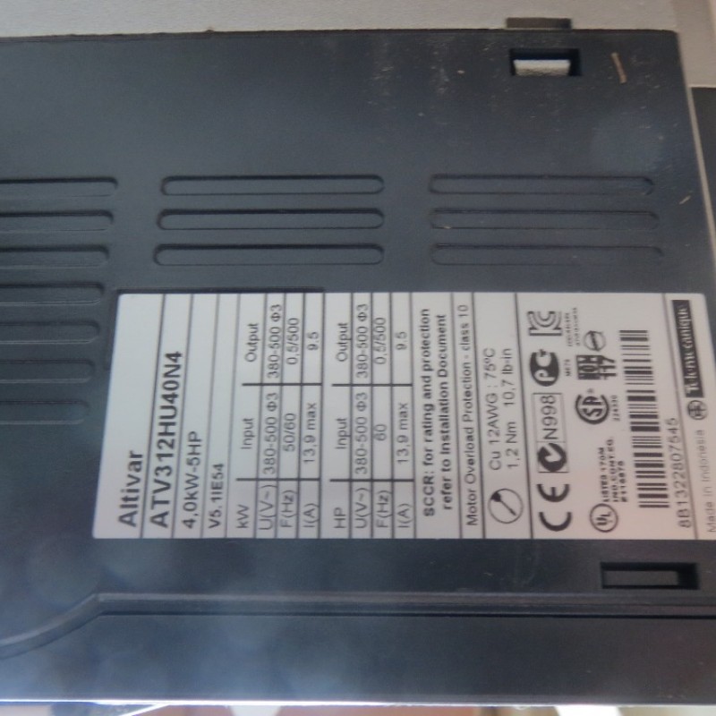 ATV312HU40N4 VFD Inverter  Input 3ph 380V Output 3ph 380V 9.5A 0.5~500Hz 4.0KW 5HP with EMC New