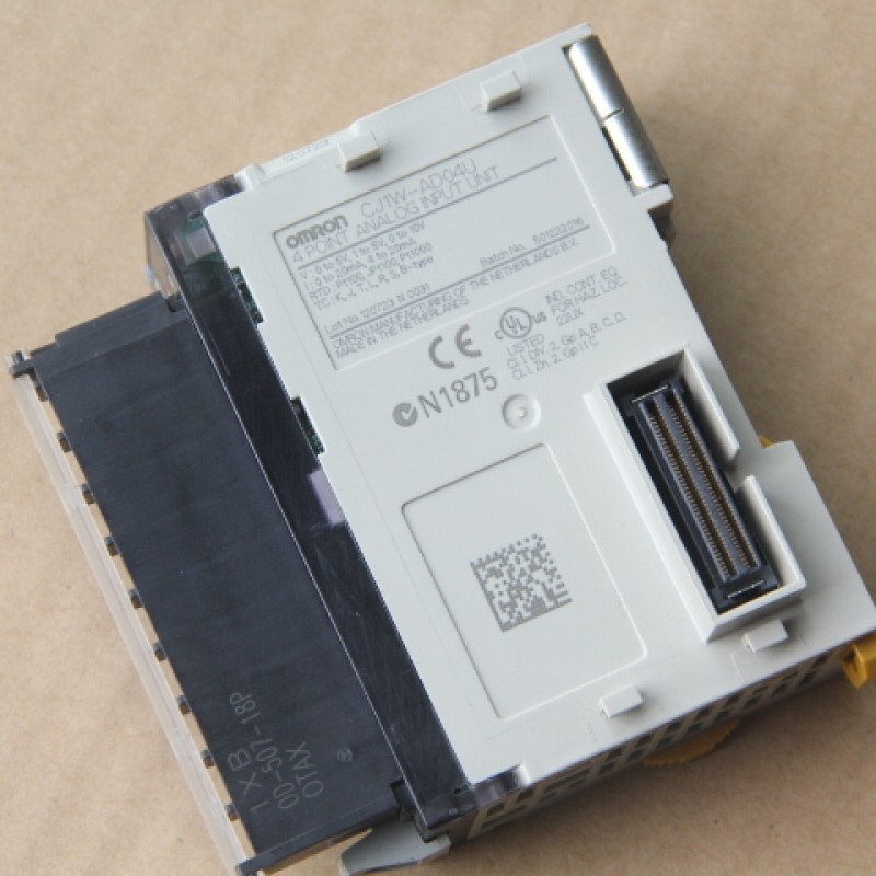 CJ1W-AD04U PLC OMRON 4 input point Process Input Units Original brand new