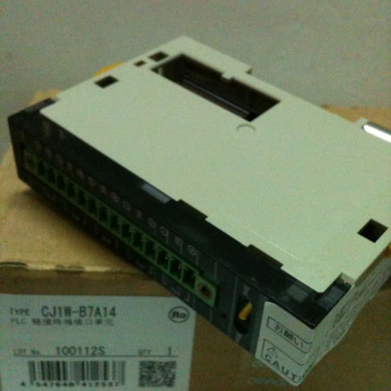 CJ1W-B7A14 PLC OMRON I/O 64 point input Original brand new