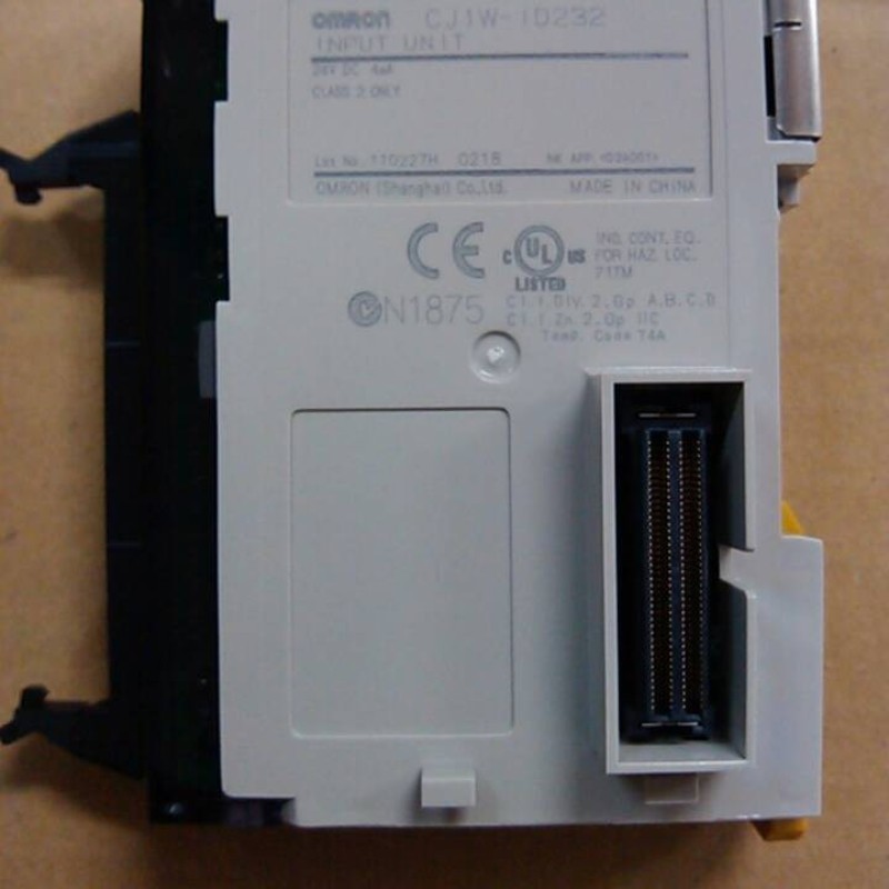 CJ1W-ID232 PLC OMRON I/O 32 input point 24VDC Original brand new
