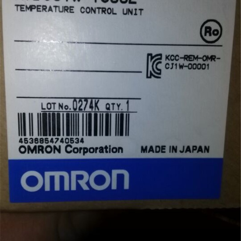 CJ1W-TC002 PLC OMRON 4 Loops PNP output Original brand new