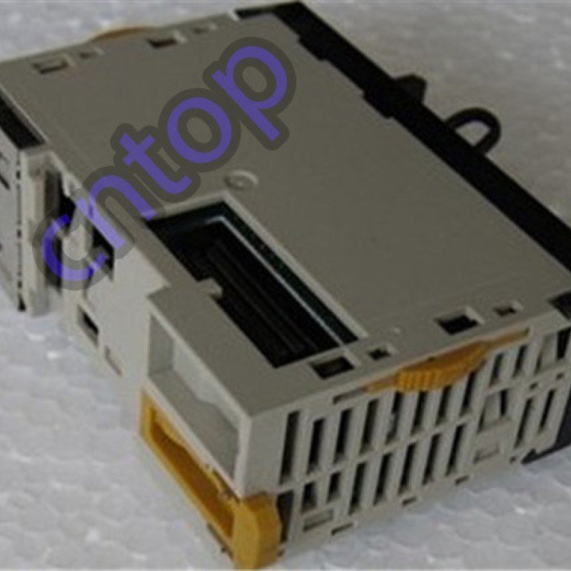 CJ1W-TC104 PLC OMRON 2 Loops PNP output Original brand new