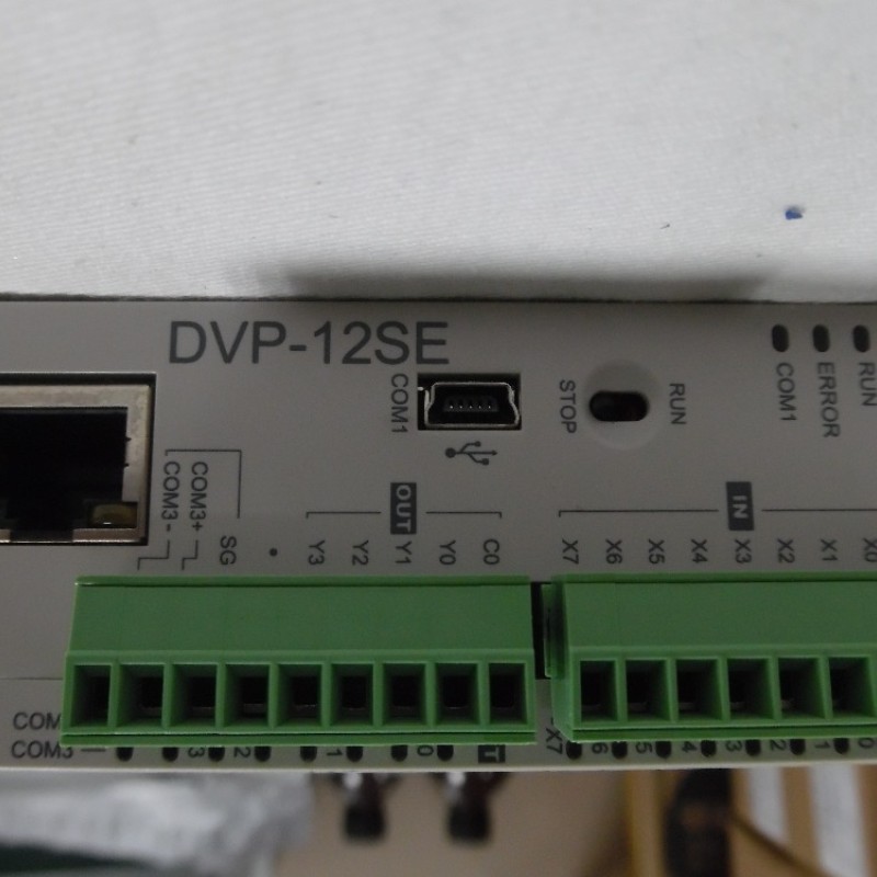 DVP12SE11R Delta PLC 8DI 4DO relay Network PLC Original brand new