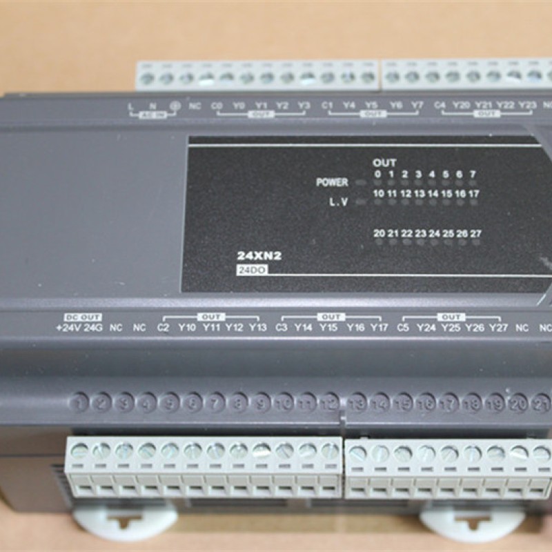 DVP24XN200R Delta PLC 100-240VAC 24DO relay output Digital Module Original brand new