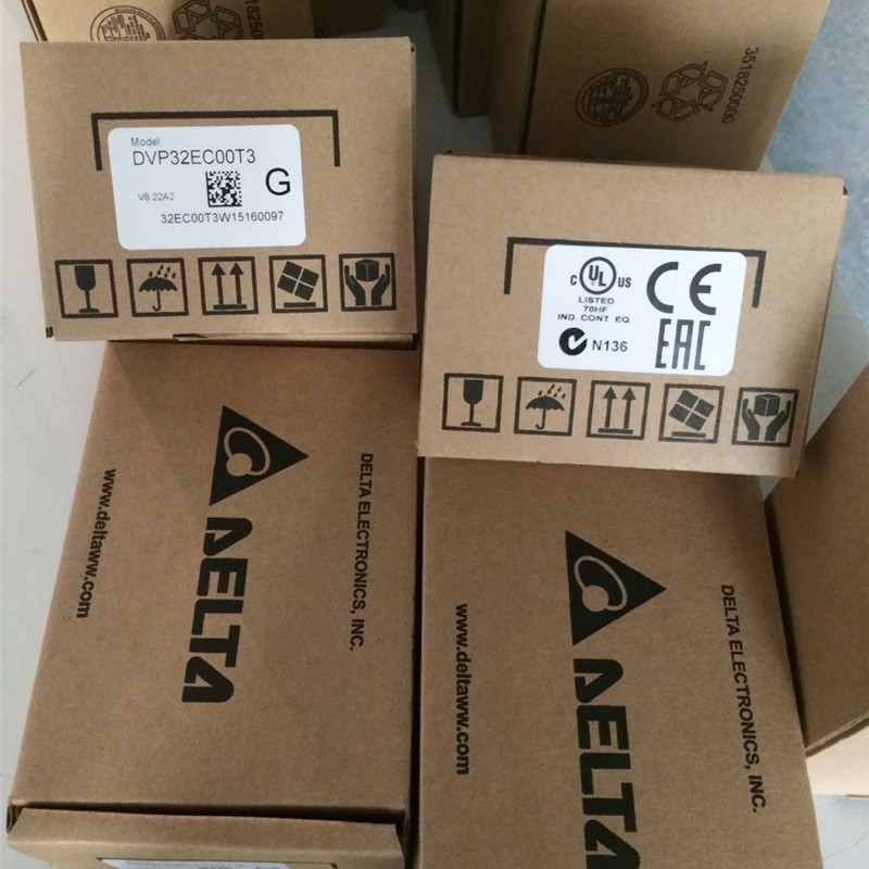DVP32EC00T3 Delta PLC 16DI 16DO transistor output Extension Module Original brand new