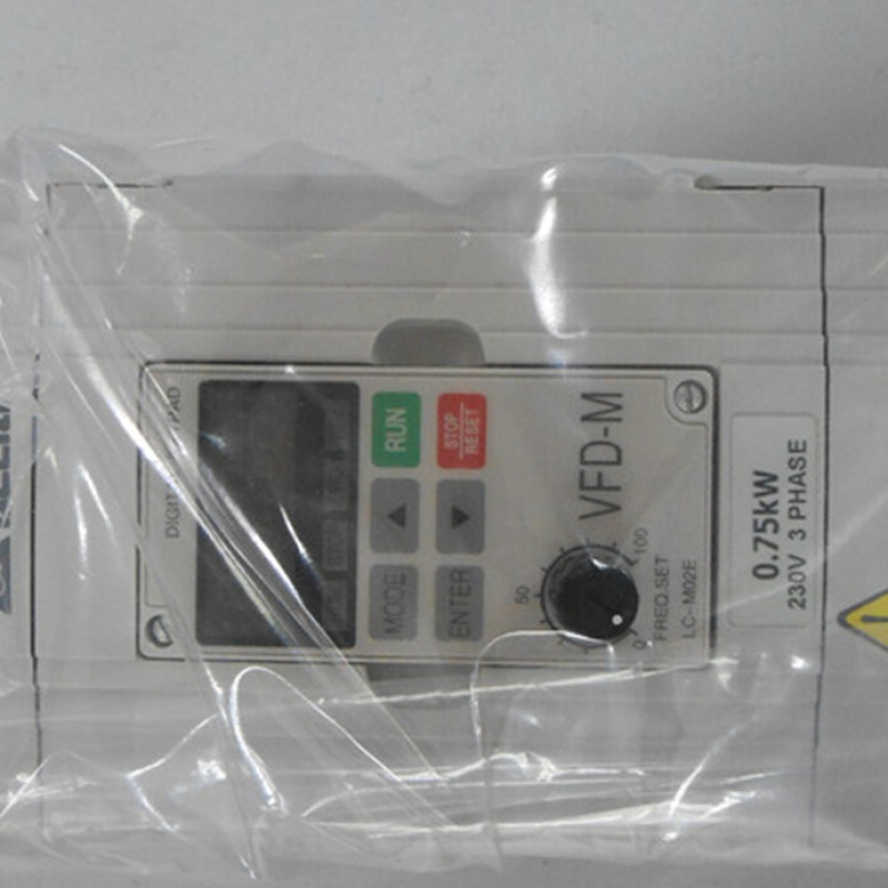 Delta Inverter VFD drive VFD007M23A 3Phase 220V 0.75KW 1HP 0.1~400Hz Milling &Woodworking machine