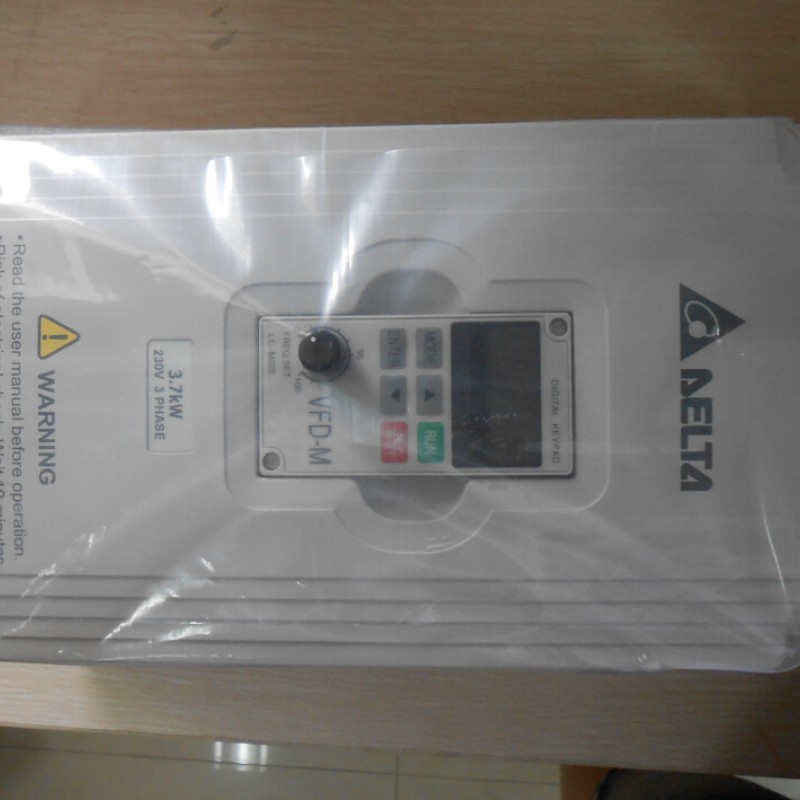 Delta Inverter VFD drive VFD037M23A 3Phase 220V 3.7KW 5HP 0.1~400Hz Milling &Woodworking machine