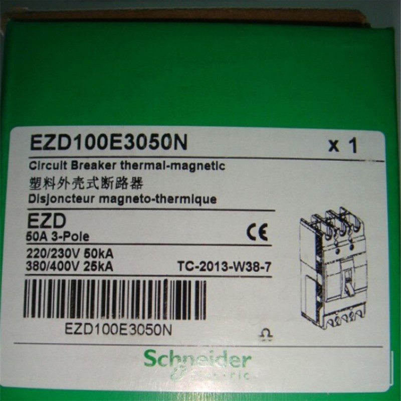 EZD100E 3P 50A EZD100E3050N Plastic Breaker New