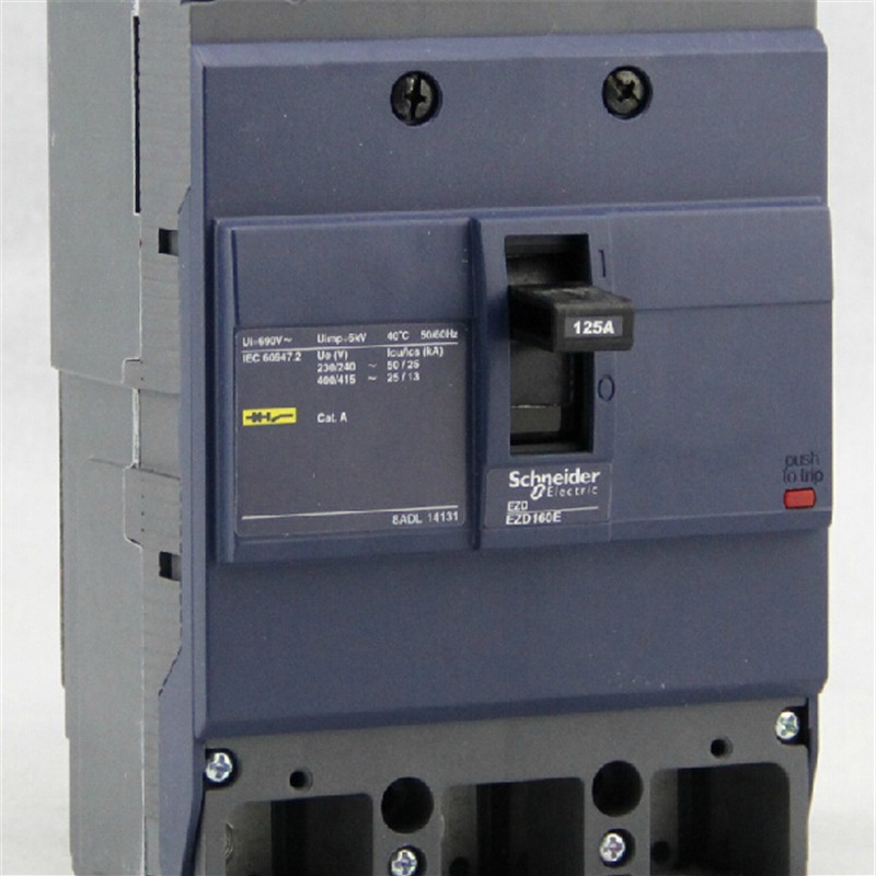 EZD160E 3P 125A EZD160E3125N Plastic Breaker New