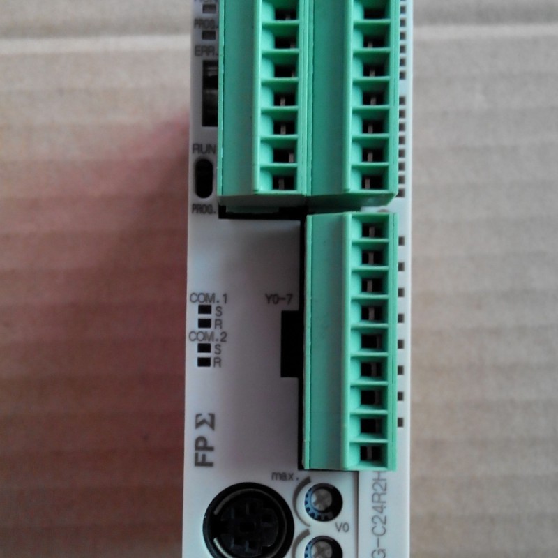 FP? C24 AFPG2423H Panasonic16 DC input points 8 Relay   output pointsFP? Control Unit Original New