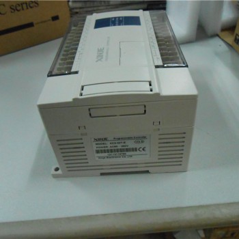 PLC CPU AC220V 18 DI NPN 14 DO Transistors  XC3-32T-E with  programming cable New