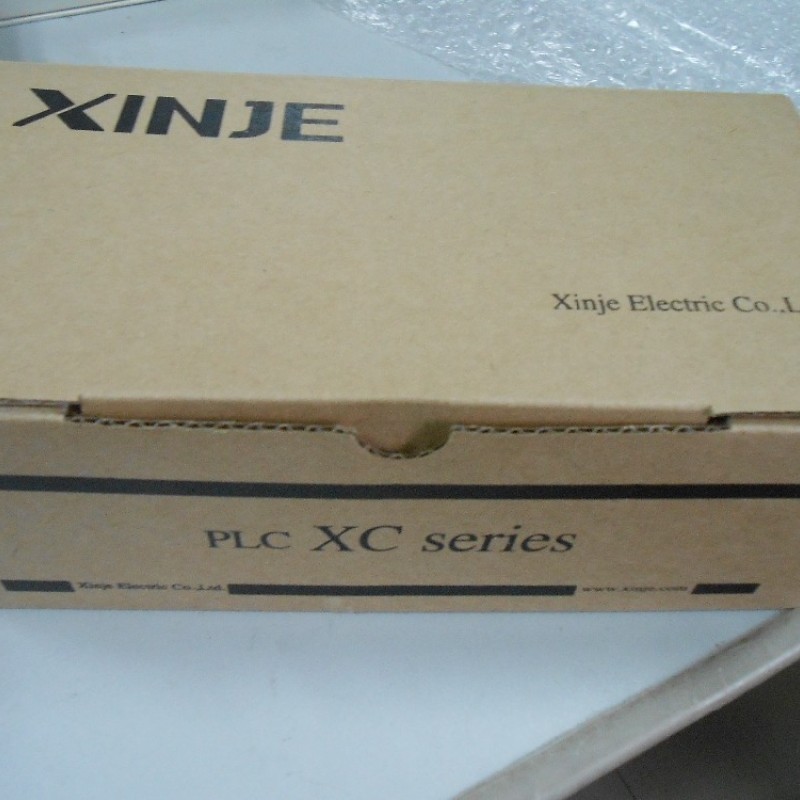 PLC CPU DC24V 14 DI NPN 10 DO Relay XC3-24R-C with  programming cable New