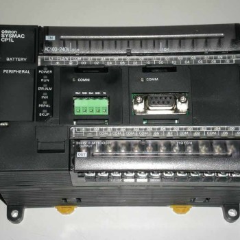 PLC Main Unit DC24V 24 DI 16 DO relay CP1L-M40DR-D New