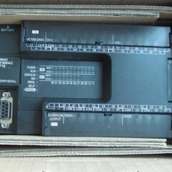 PLC Main Unit DC24V 24 DI  16 DO transistor  CP1E-N40S1DT1-D New