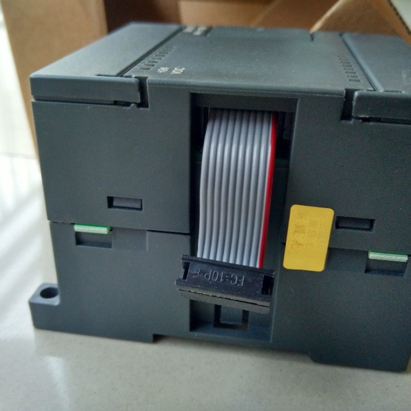 PLC Module 4AI  Compatible Siemens  S7-200 6ES7 231-0HC22-0XA0 One year warranty