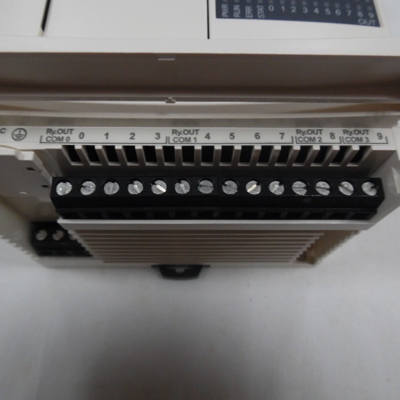 TWDLCAA24DRF  Twido PLC CPU Supply Voltage 100~240VAC 14DI 10DO  RelayTWDLCAA24DRF  Twido PLC CPU Supply Voltage 100~240